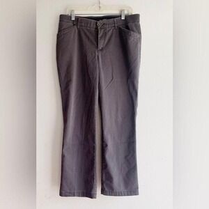Lee Flex Motion‎ Straight Leg Grey Chinos, size 12 short
